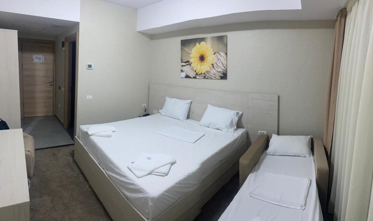 Hotel Alis Eforie Nord Exterior photo