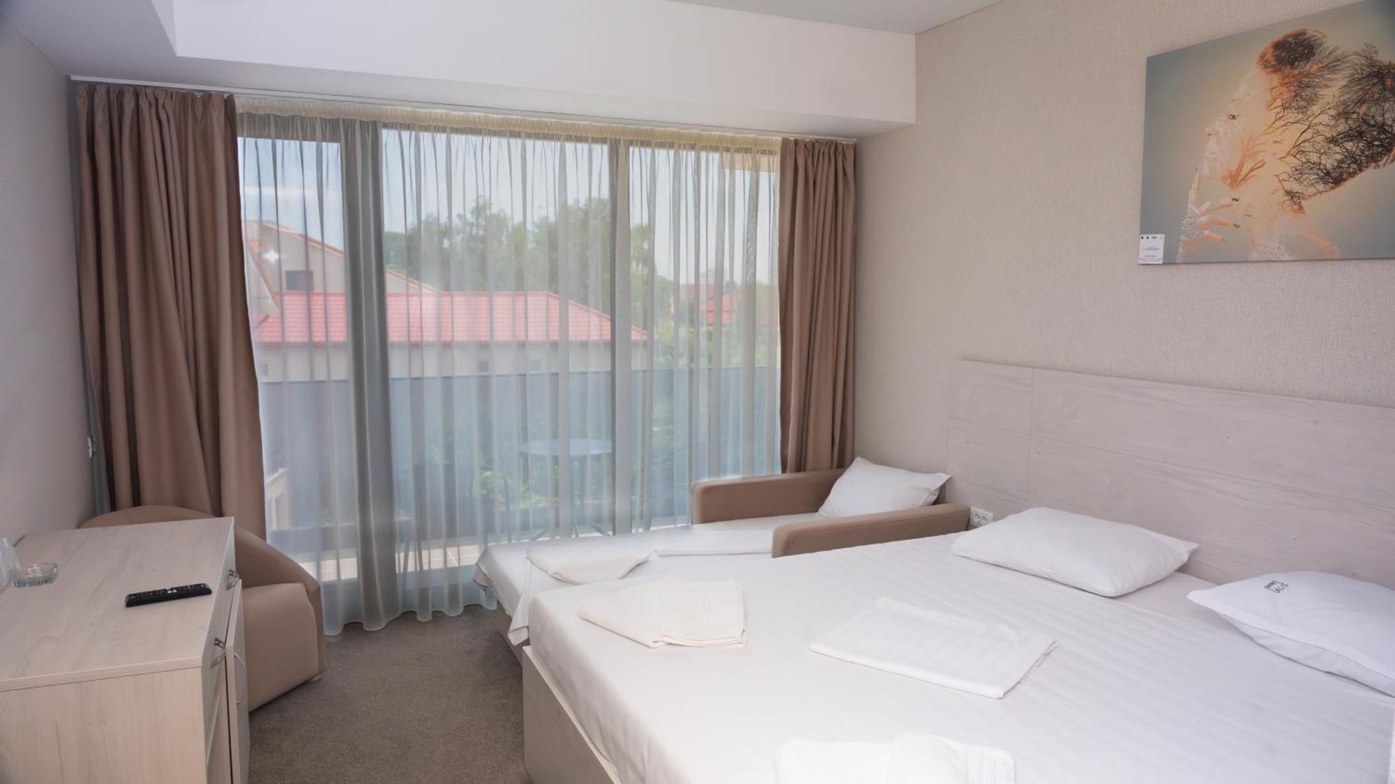 Hotel Alis Eforie Nord Exterior photo